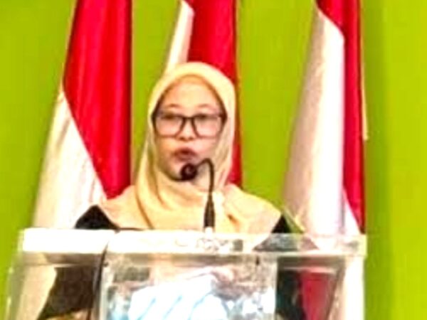 Dekan Fakultas Hukum Dr. Hijrah Lahaling, S.Hi., M.H. Pimpin Rapat Persiapan Perkuliahan Semester Genap Tahun Akademik 2025–2026